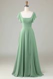 Vestido de dama de honor matcha de cuello cuadrado con volantes