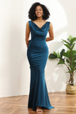 Vestido de dama de honor sirena de raso azul tinta