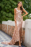 Vestido de fiesta largo sin mangas con lentejuelas color champán y cola