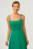 Elegante vestido de dama de honor largo de gasa con tirantes de espagueti verde de una línea