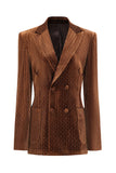 Blazer cruzado de terciopelo con solapa de pico café