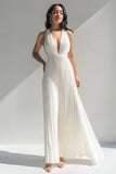 Vestido formal largo plisado de gasa con cuello halter marfil