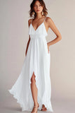 Vestido de graduación blanco con volantes de tirantes finos