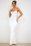 Vestido formal sin espalda con tirantes de espagueti de sirena blanca