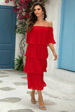Vestido de dama de honor plisado de una línea con hombros cruzados rojos