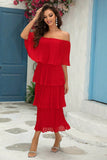 Vestido de dama de honor plisado de una línea con hombros cruzados rojos