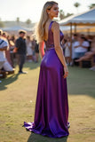 Vestido largo de invitada de boda con cuello redondo y espalda abierta de color púrpura oscuro con lentejuelas