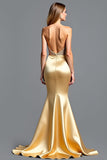 Vestido de fiesta con vaina de cuentas sin tirantes dorado con abertura