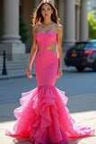 Vestido de fiesta con volantes sin tirantes de sirena fucsia