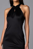 Vestido formal largo halter con vaina negra simple con abertura