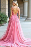 Vestido largo de invitada de boda fruncido de tul rosa con escote en V