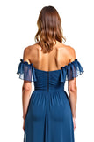 Tul azul tinta con hombros descubiertos Vestido largo de invitada de boda fruncido de línea A