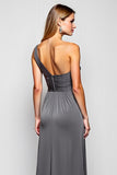 Vestido de dama de honor de satén largo gris acero de un solo hombro