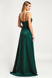 Vestido largo de dama de honor con tirantes de espagueti de raso pino