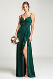 Vestido de dama de honor de pino con tirantes de espagueti de gasa