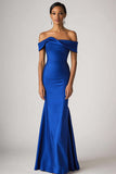 Vestido formal largo de satén azul sirena azul con hombros descubiertos