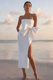 Vestido de graduación de largo té con lazo de vaina blanca con abertura