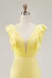 Vestido formal largo amarillo sirena con escote en V y abertura con volantes