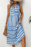 Vestido midi de verano de una línea estampado en blanco y azul