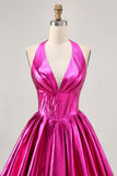 Vestido de regreso a casa plisado halter fucsia metalizado