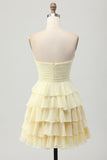 Lindo Vestido de fiesta corto en línea A sin tirantes de color amarillo claro con lazo