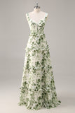 Corsé de flores verdes Un vestido de dama de honor de línea con volantes