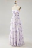 Flor de lavanda escalonada Una línea Vestido de dama de honor plisado sin tirantes