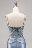 Vestido de regreso a casa con corsé de cuentas azul grisáceo con apliques