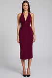 Vestido formal midi halter con abertura en color burdeos