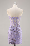 Vestido de fiesta corto con corsé de cuentas sin tirantes morado con apliques