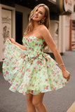 Vestido de fiesta corto con corsé floral verde sin tirantes con lazos