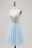 Vestido corto de regreso a casa de tul azul brillante con lentejuelas