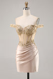 Corsé con hombros descubiertos Bodycon Champagne Homecoming Dress con lentejuelas