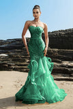 Vestido de noche sirena palabra de honor con volantes champán y lentejuelas
