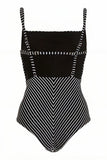 Traje de baño de una pieza de cintura alta a rayas negras con falda de playa