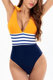 Traje de baño amarillo de una pieza con lazos