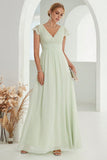 Vestido formal verde claro con escote en V y encaje