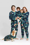 Pijamas de Navidad familiares de manga larga estampados en azul marino y verde