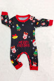 Conjunto de pijamas a juego para familias con estampado rojo acogedor de Navidad