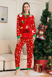 Conjunto de pijamas a juego para familias con estampado rojo acogedor de Navidad