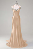 Vestido de fiesta de lentejuelas con corsé halter de sirena verde oscuro brillante