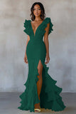 Vestido formal largo amarillo sirena con escote en V y abertura con volantes