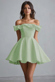 Off The Shoulder A Line Mini Vestido de Graduación Blanco
