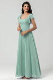 Vestido de dama de honor de gasa de cuello cuadrado verde con volantes