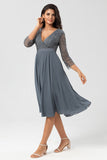 Keeper of My Heart A Line V-Neck Eucalyptus Bridesmaid Dress con mangas largas