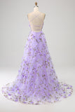Vestido de fiesta largo lila con tirantes finos de una línea con flores en 3D