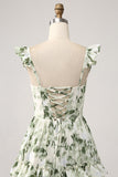 Vestido de fiesta escalonado con volantes florales verdes con abertura