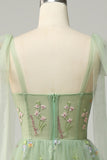 Tul verde A Line Corset Vestido de Fiesta de Talla Grande con Bordado