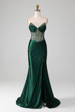 Vestido de fiesta corsé verde oscuro de sirena con frente dividido