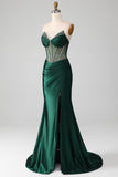 Vestido de fiesta corsé verde oscuro de sirena con frente dividido